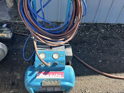 Makita Compressor
