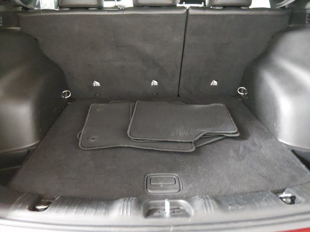 Main image 11