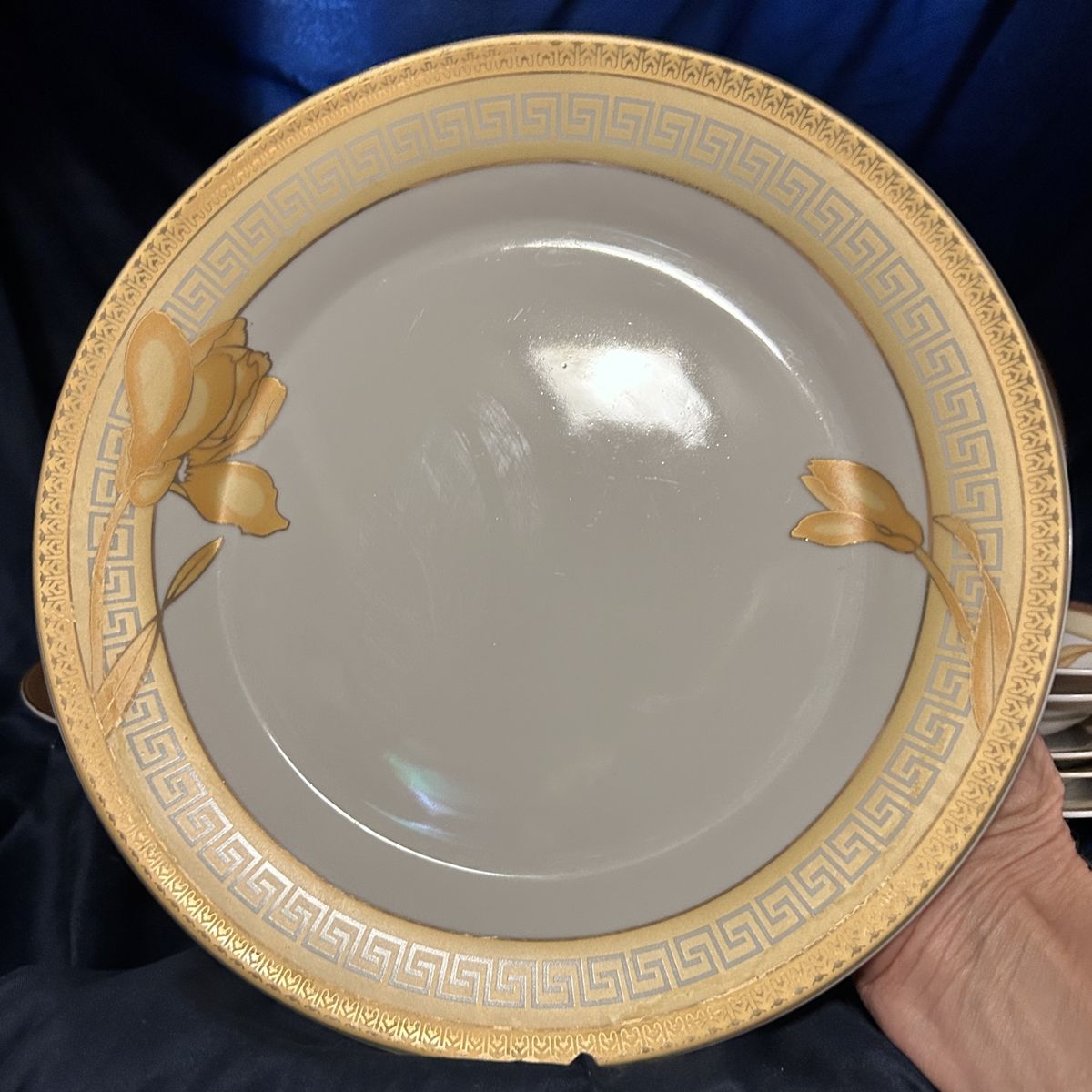 Main image 2