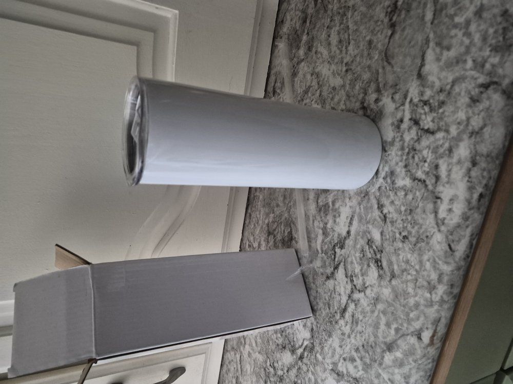 New water bottle /tumbler stainless / white