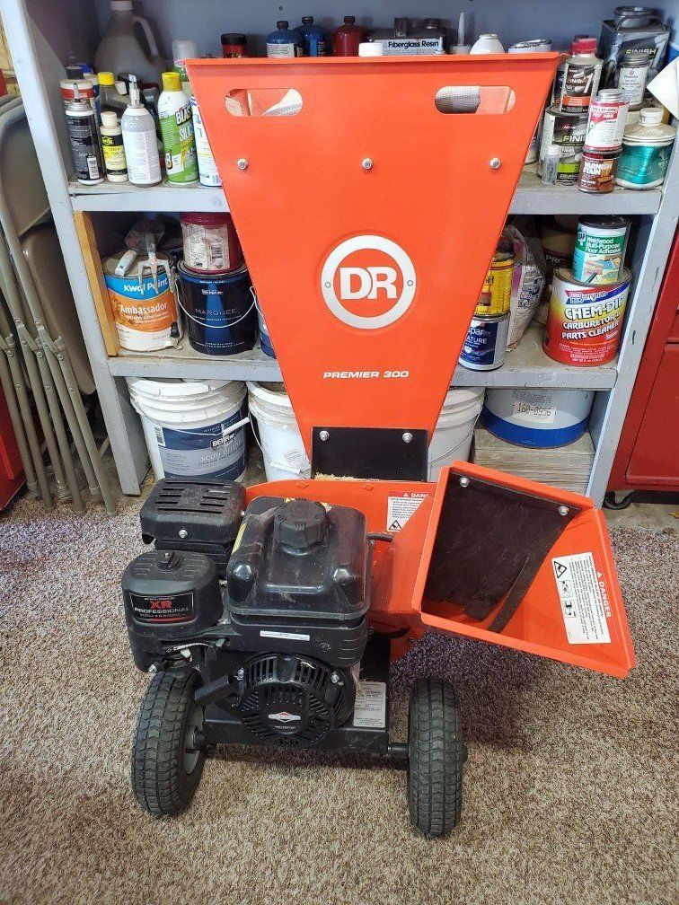 DR Premier 300 Wood Chipper