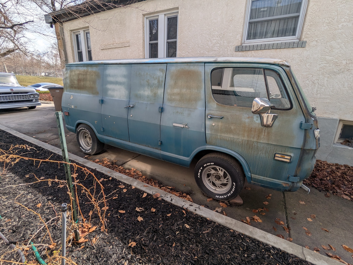1968 CHEVROLET VAN