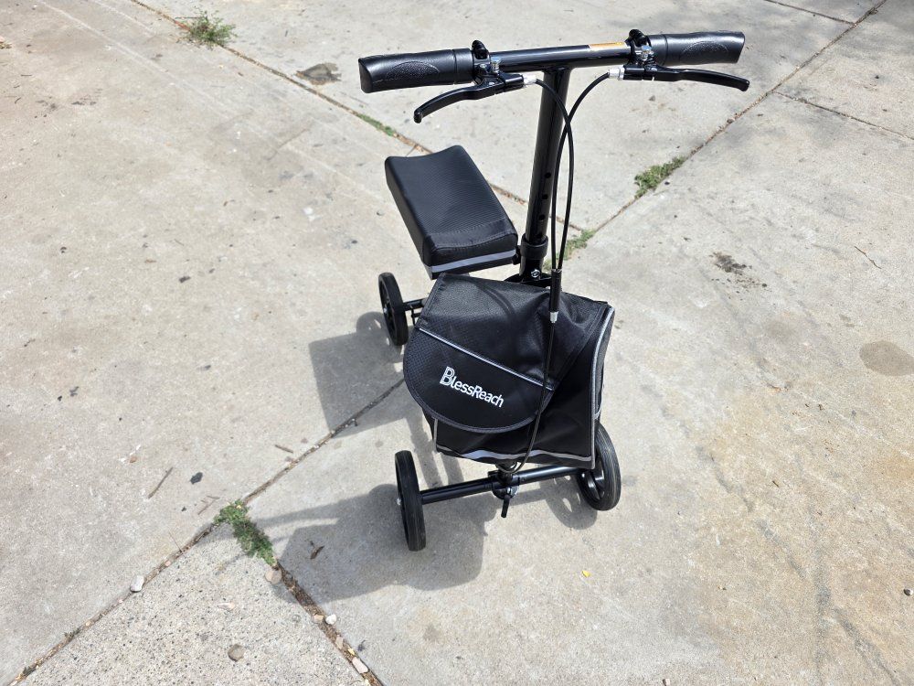 BlessReach All-Terrain Knee Scooter Walker Crutch Alternative with Basket