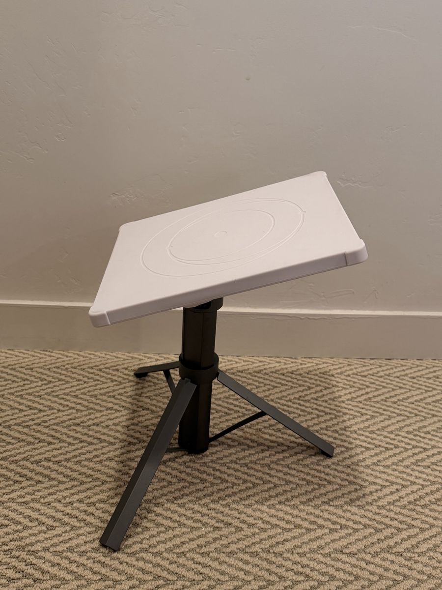 Main image 3