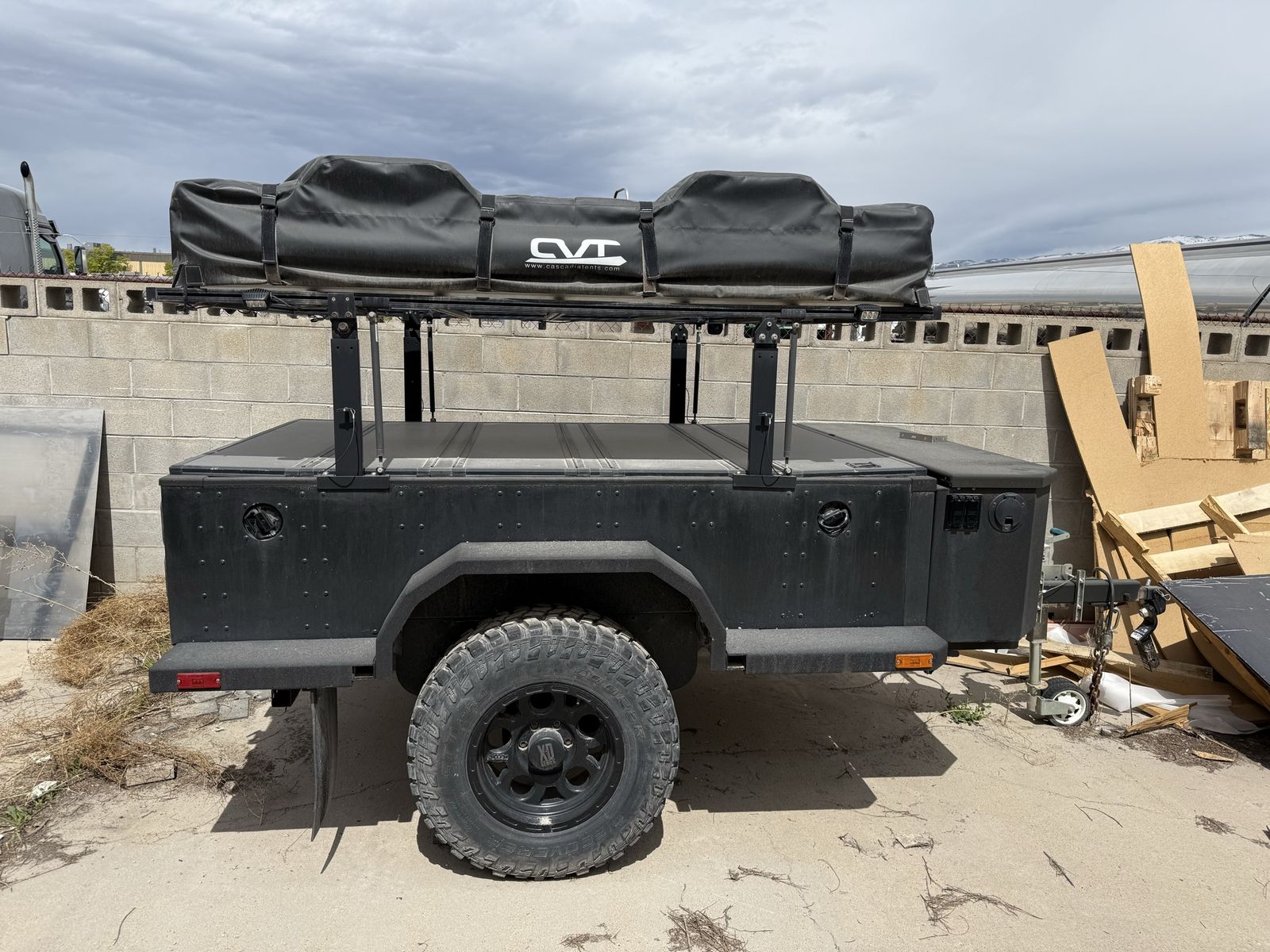 2015 Schutt XVENTURE Overland Trailer With CVT RTT