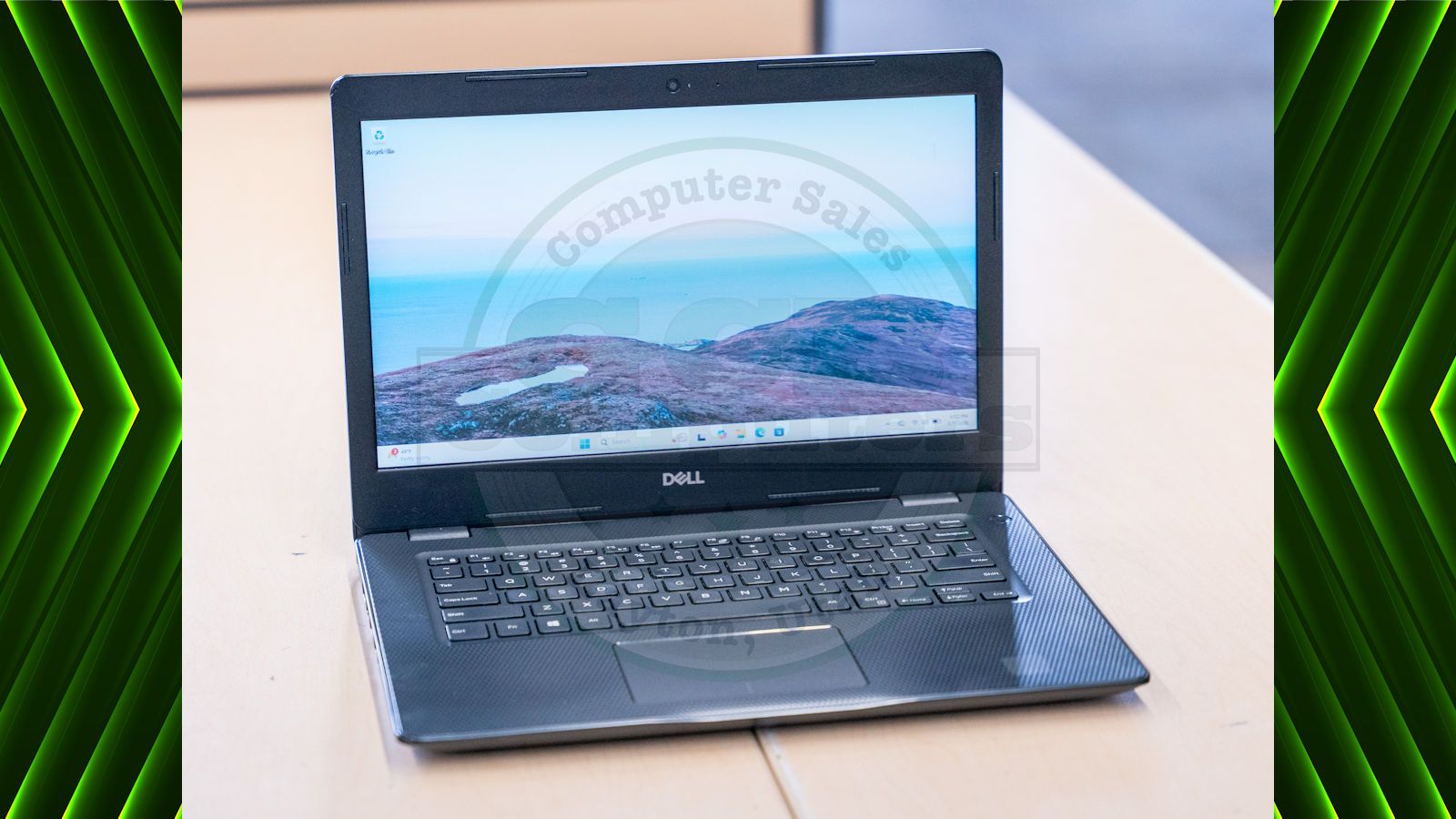 Dell Inspiron 3493 i5-1035G4 250GB SSD 16GB RAM 15.6 Inch Windows 11 Laptop