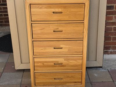 Vintage Tall 5 Drawer Dresser