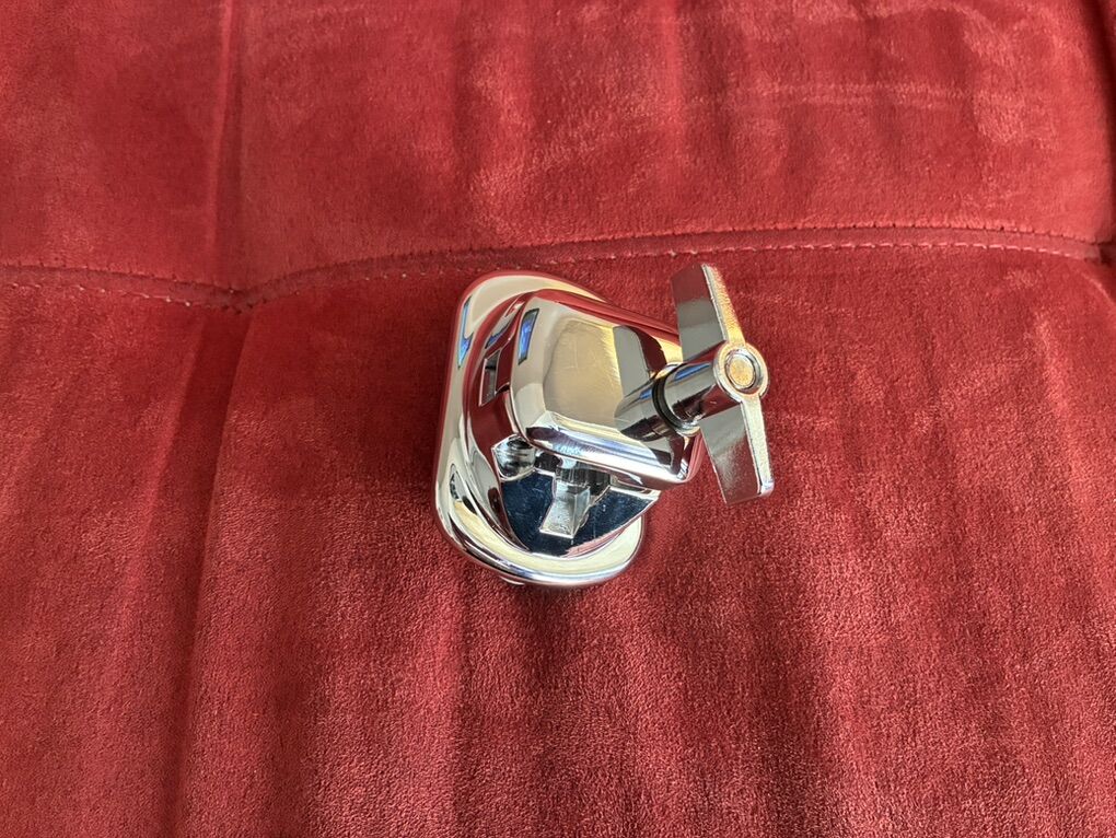 Gibraltar Hinge Style Tom Mount Bracket