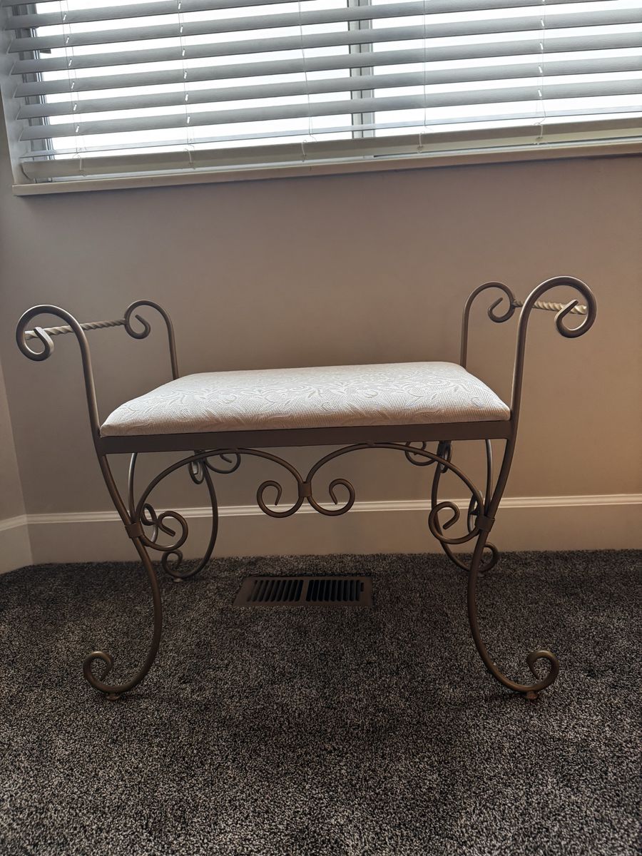 Ornate Gold Metal Bench with Padded Seat - Entryway, Vanity, Bedroom Accent