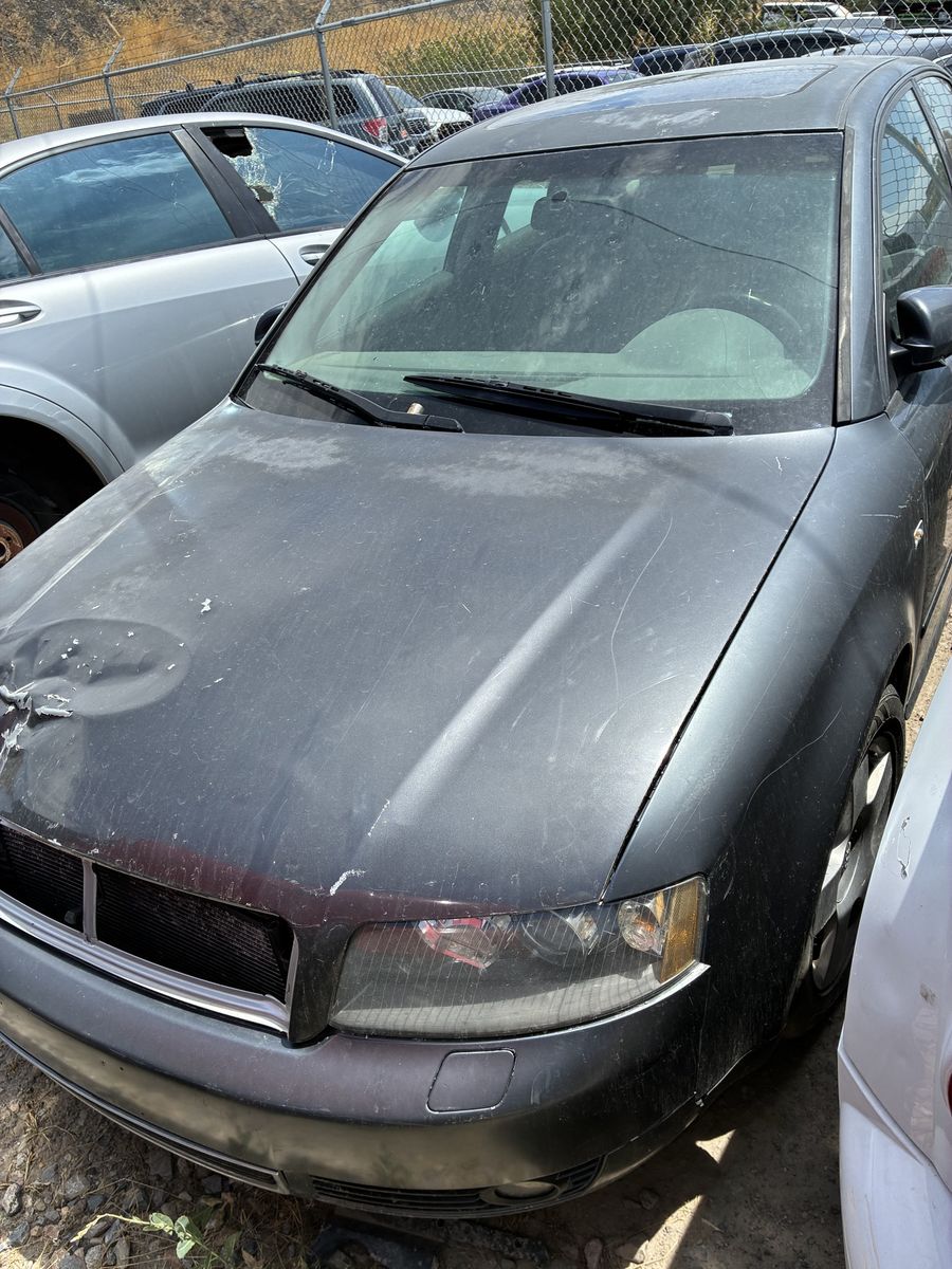 07 Audi A4 1.8t for parts make offers!!!