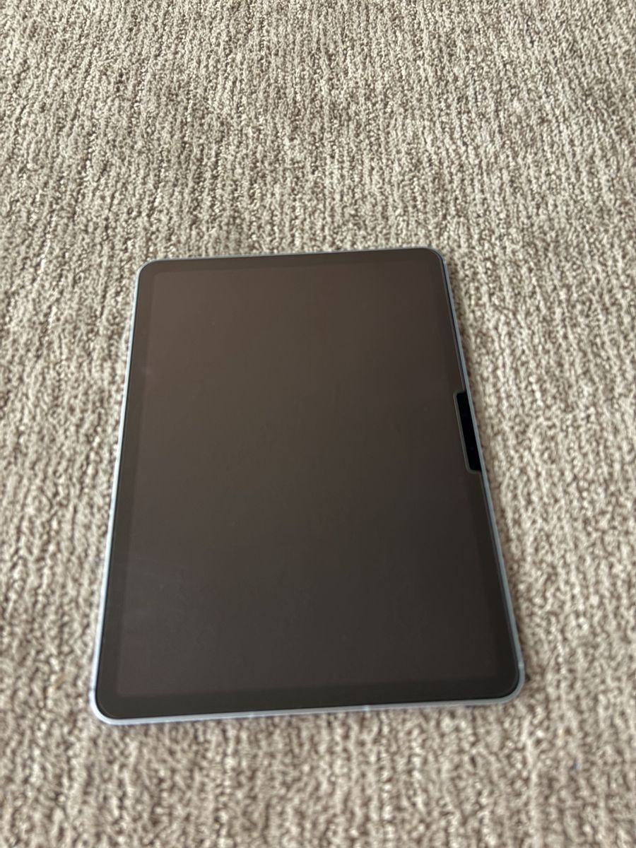 iPad Air m3 WiFi + Cellular