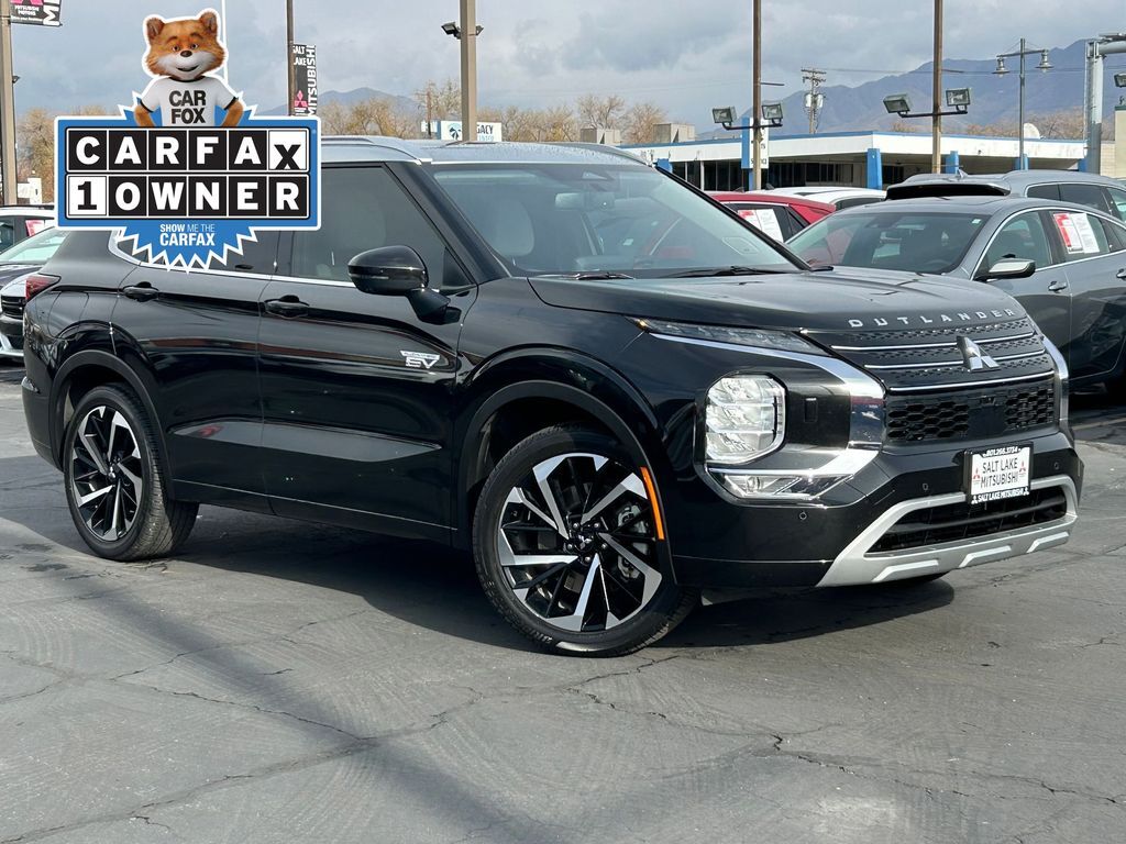 2024 Mitsubishi Outlander SEL Platinum Edition