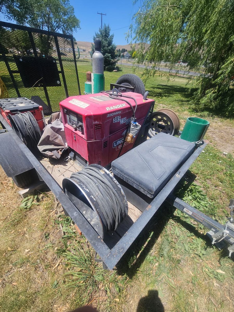 Lincoln 330MPX Ranger welder w/trailer