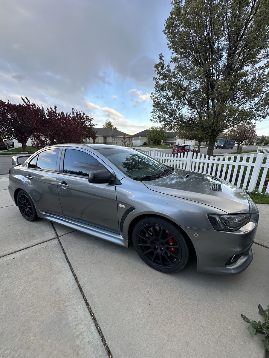 2014 Mitsubishi Lancer Evolution GSR