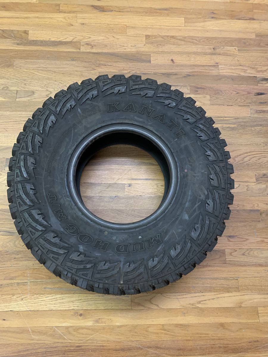 KANATI Mud Hog M/T 35x10.50 R15 Toyota 4Runner Tacoma JK JL Jeep Wrangler