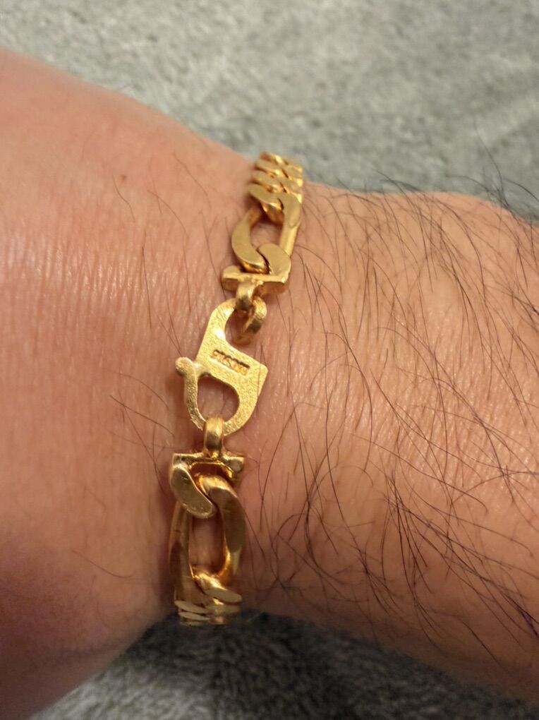 22K Gold Bracelets