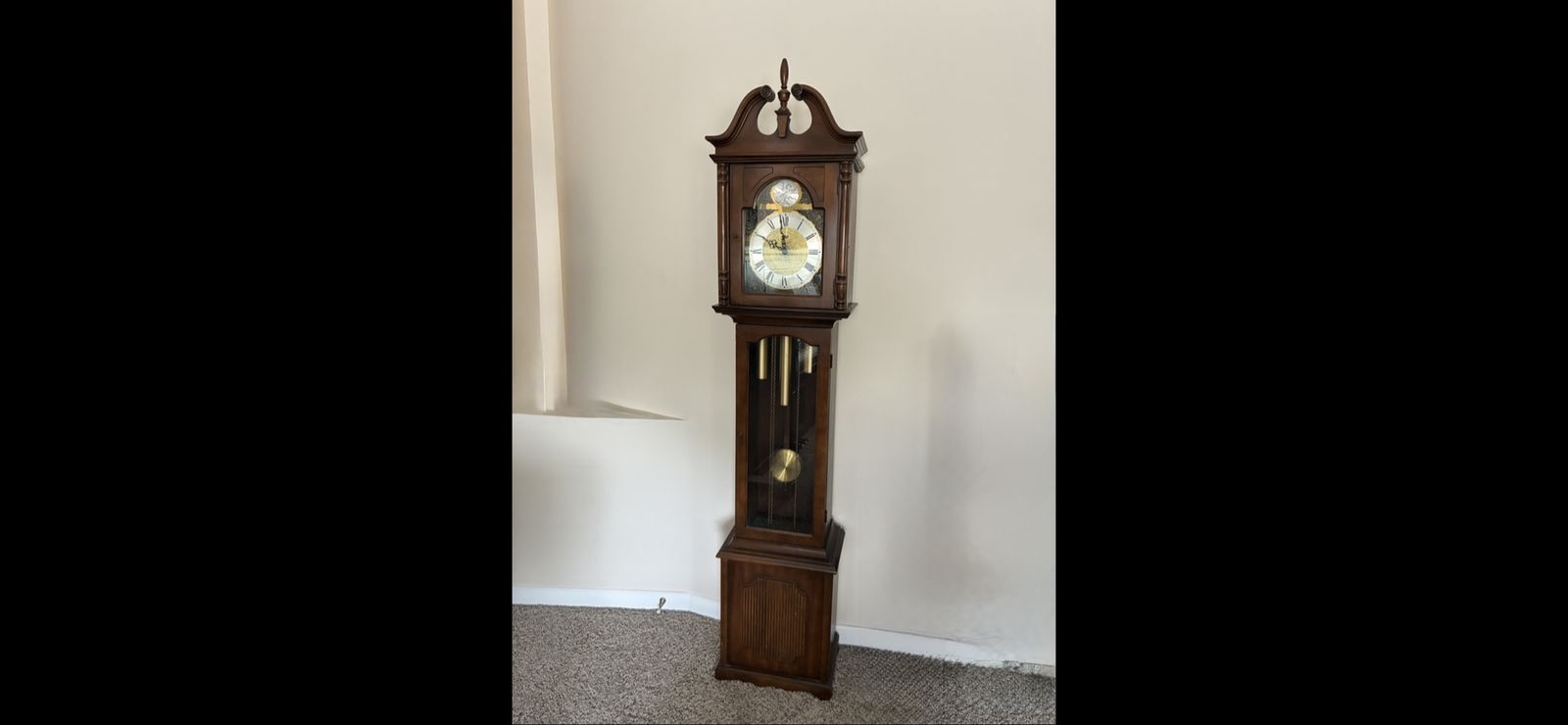 Vintage Ridgeway Grandmother Clock