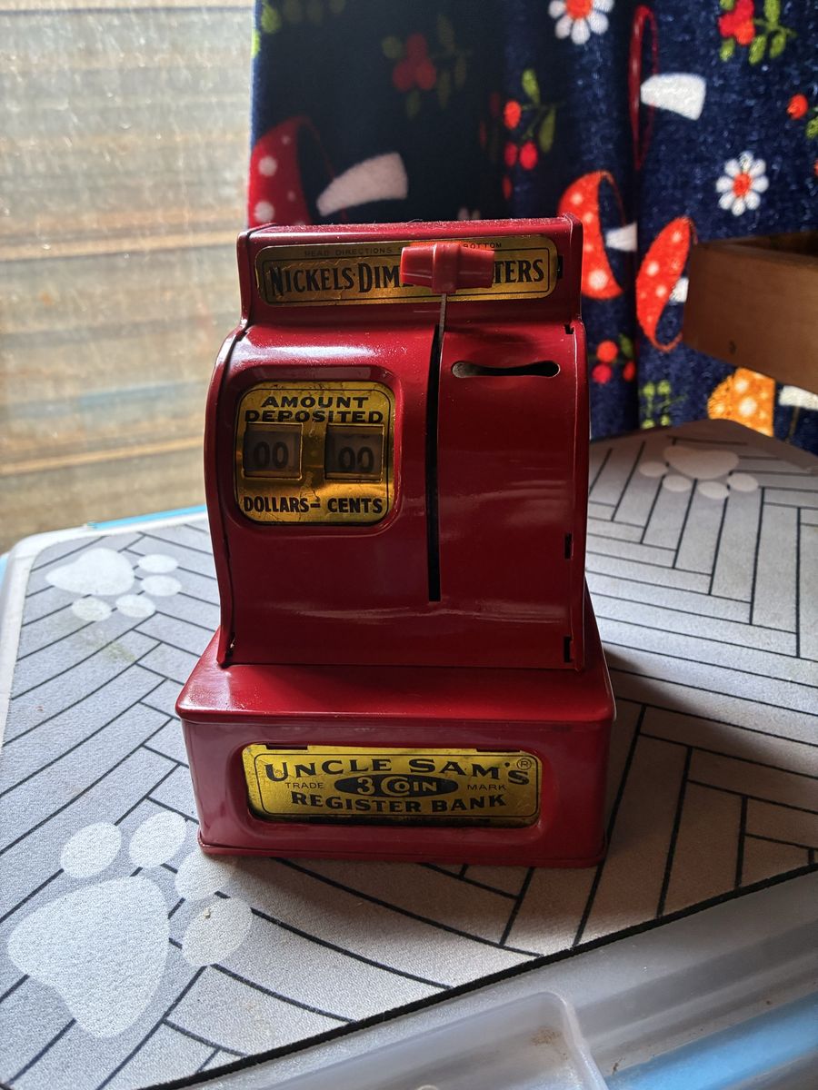 Mechanical bank