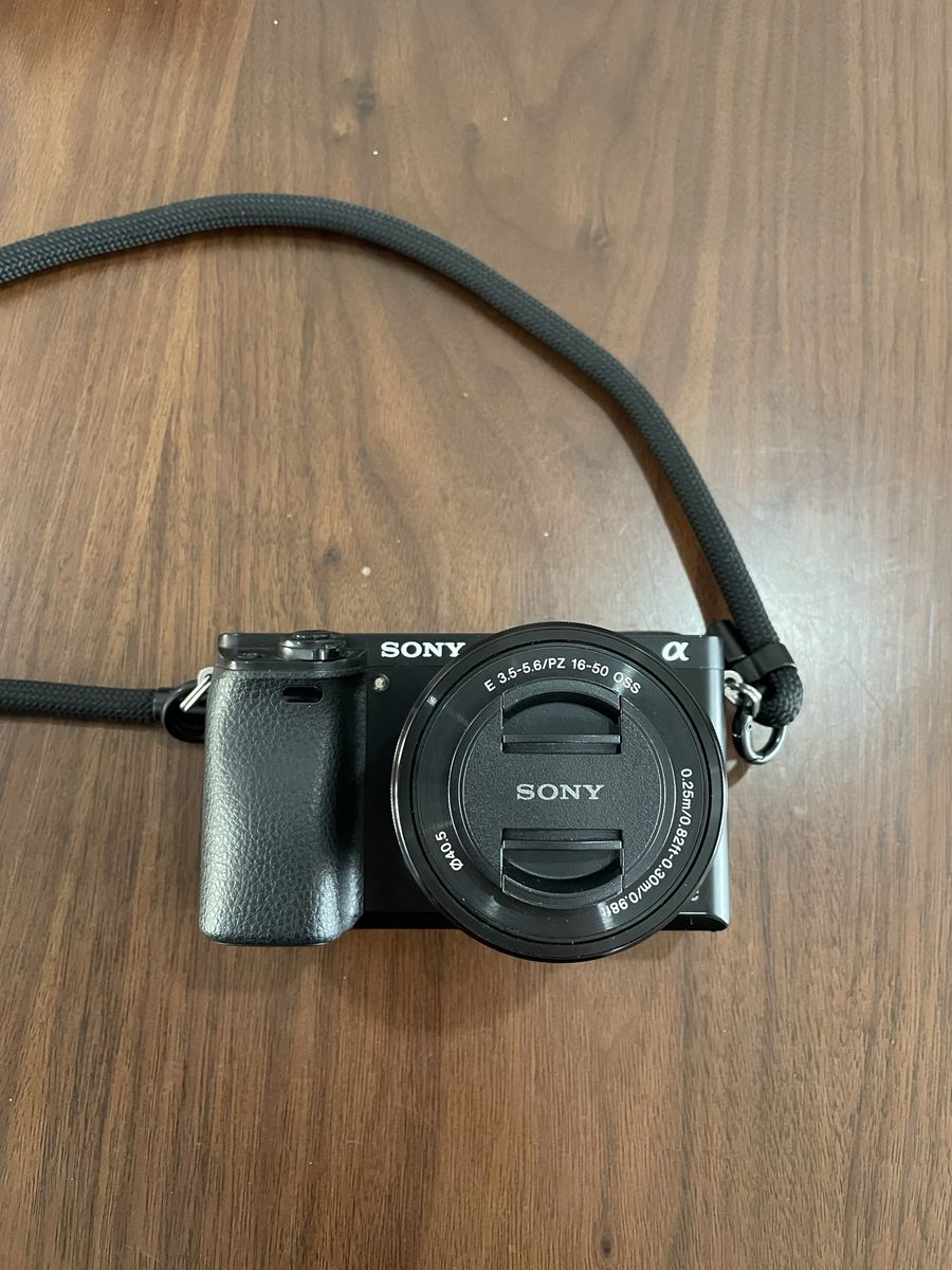 Sony A6000