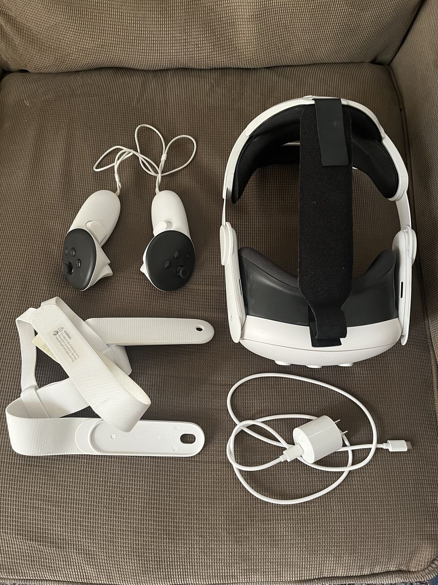 Meta Quest 3 VR Headset with Controllers, Charging Cable & Accessories
