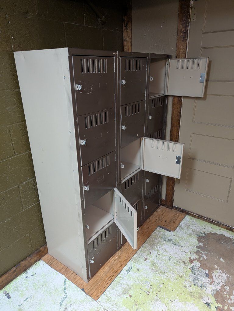 Main image 2