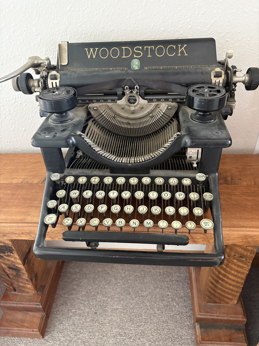 Vintage Woodstock Standard Typewriter Model 5N - Antique Manual Typewriter, Made in USA