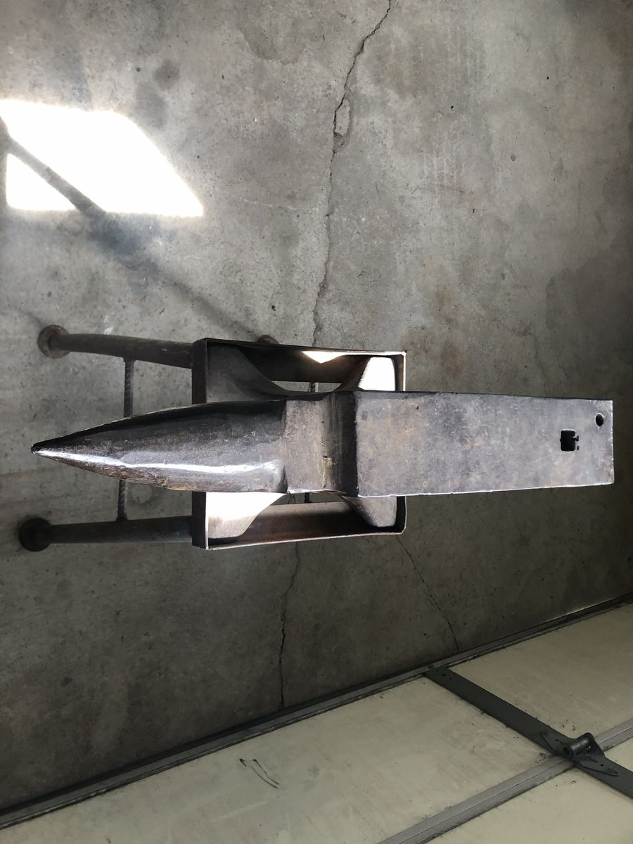 Main image 4