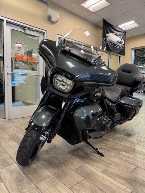 Harley-Davidson 2025 Street Glide Ultra