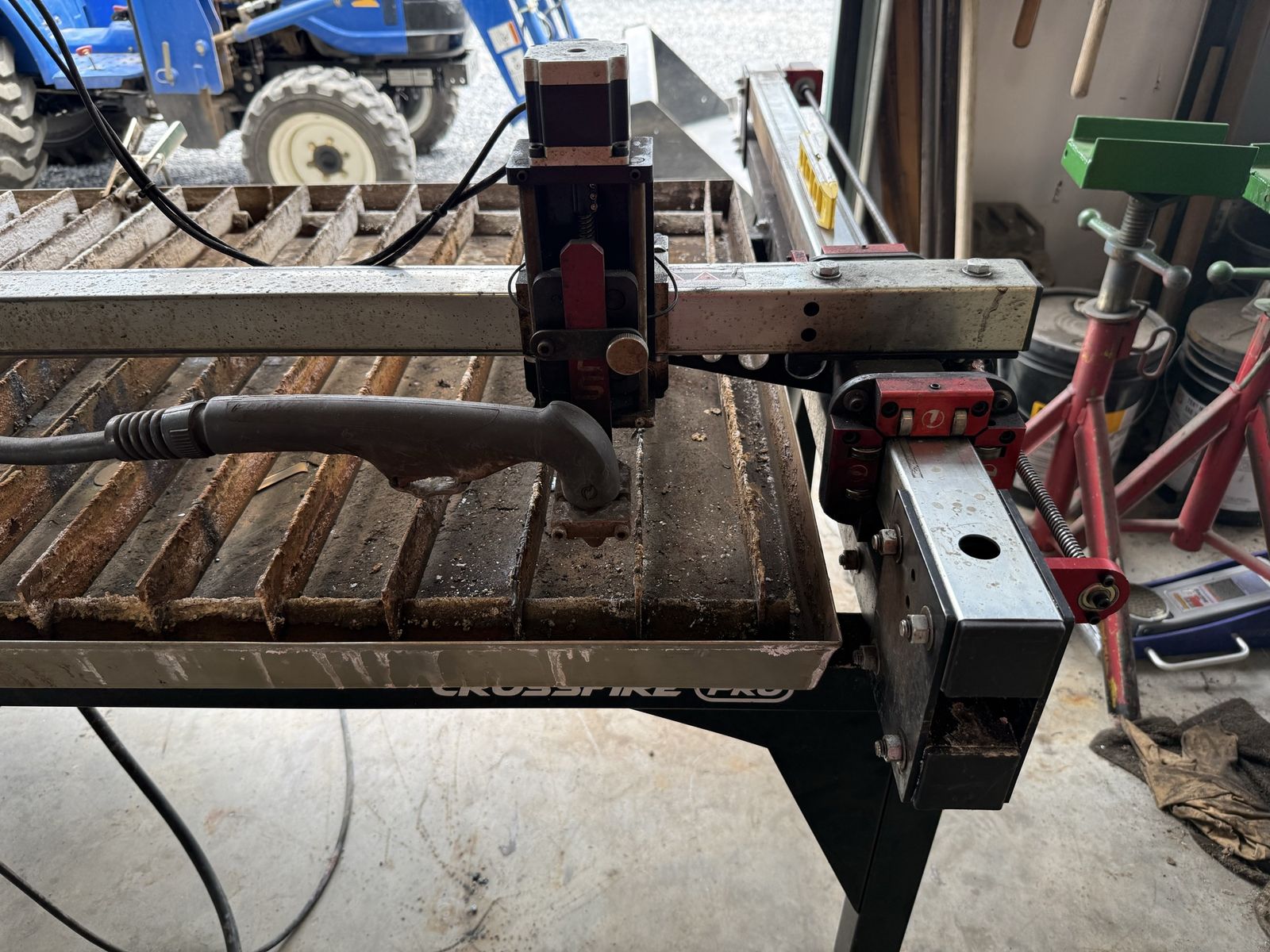 Main image 6