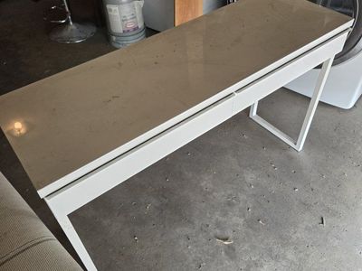 Modern White Desk with Two Drawers