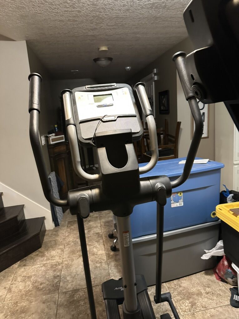 Nordic Trac Audio Strider 800