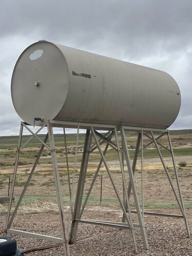 1000 gal Metal Fuel Storage Tank 