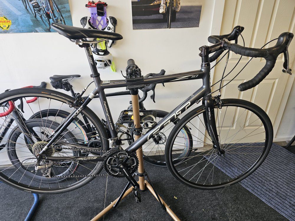 Felt Z70 56cm
