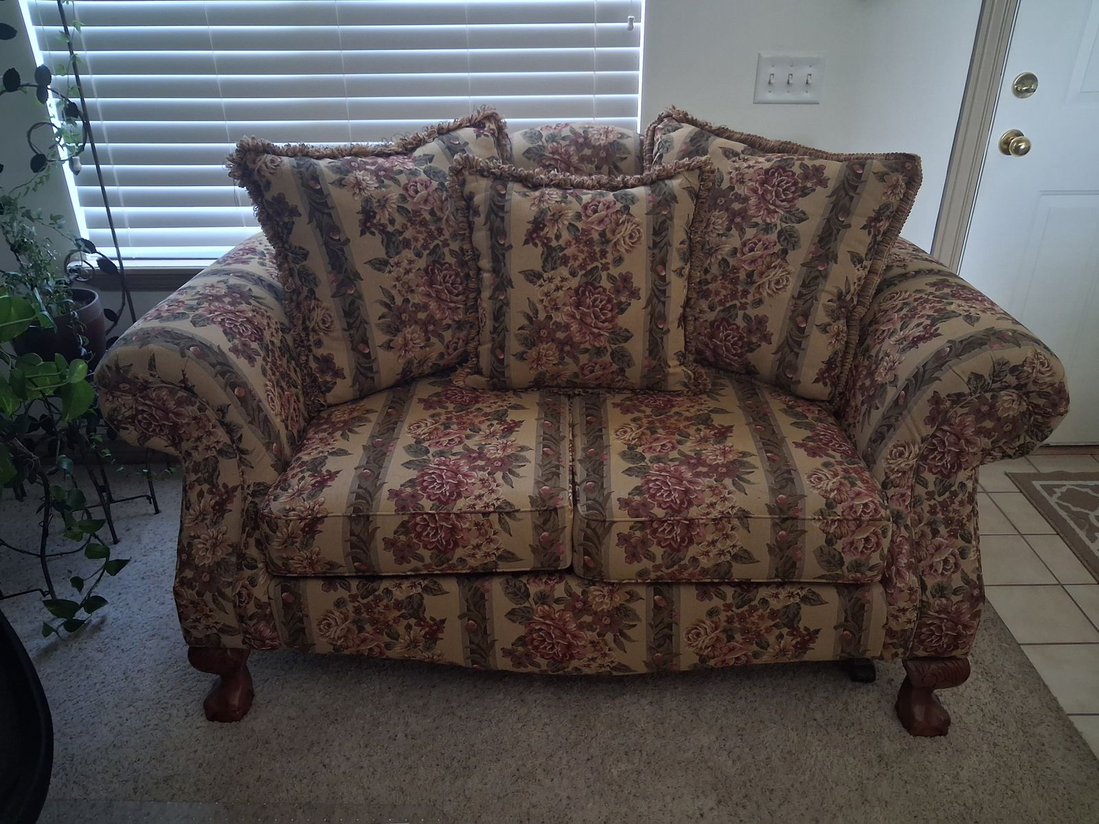 Loveseat and reclining chair
