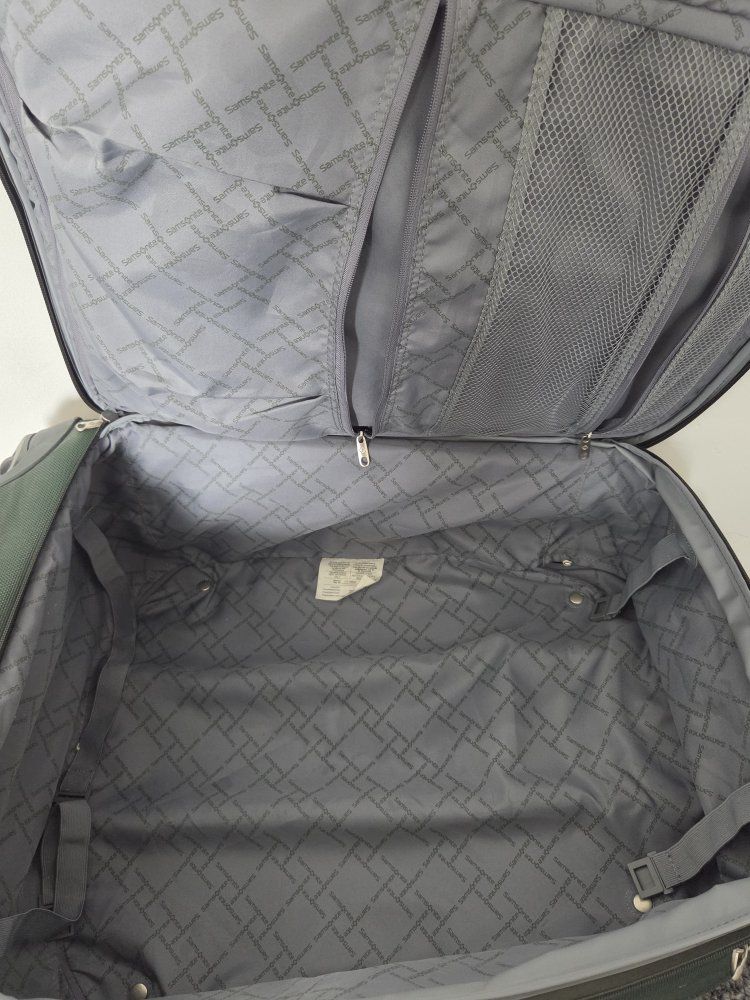 Main image 4