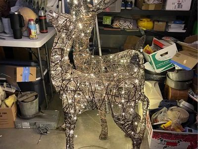 Christmas Deer (2)