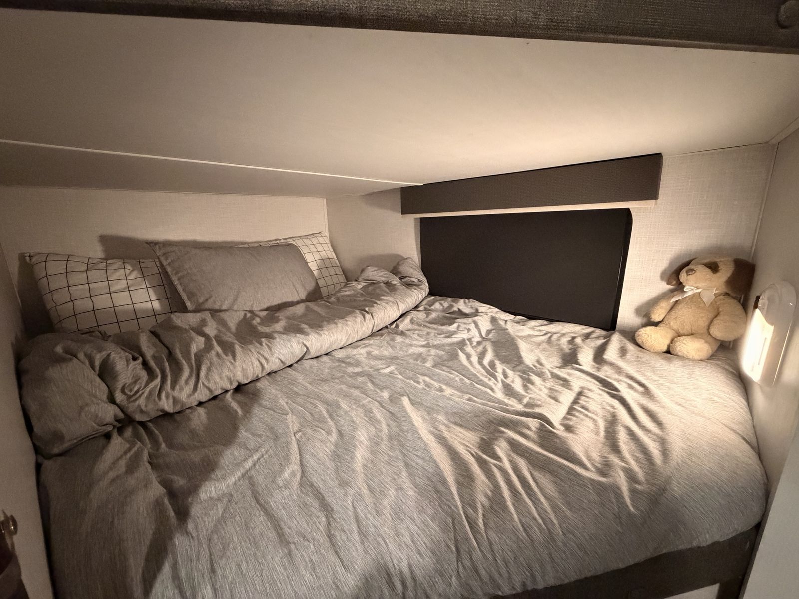 Main image 11