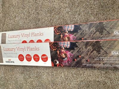 2 Cartons Mohawk Gray Wood Look Interlocking LVP
