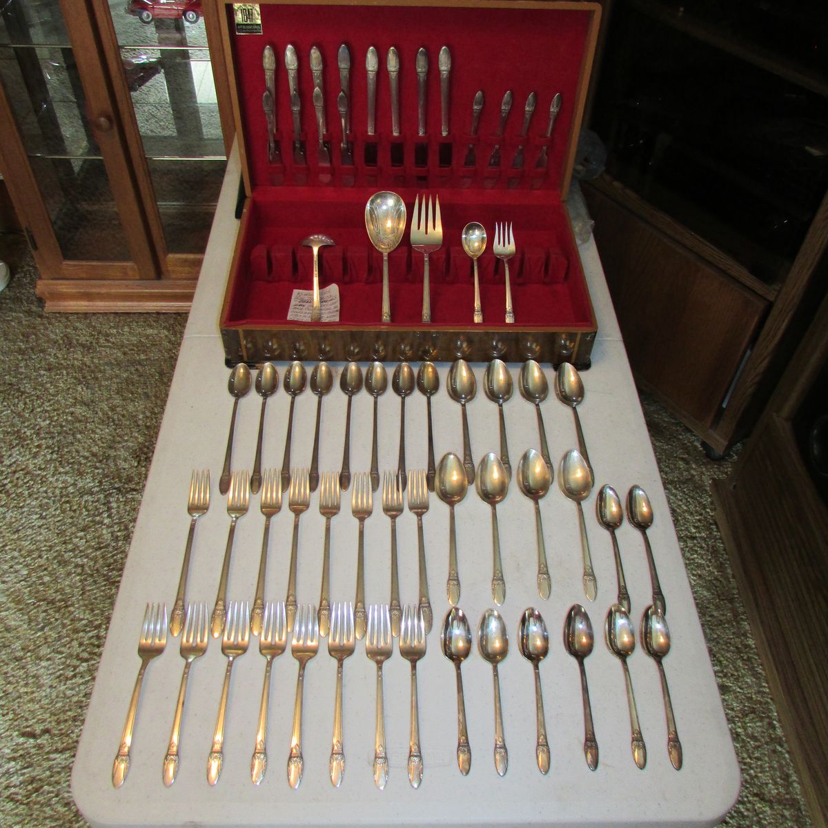 VTG 1847 Rogers Bros. First Love Silverplate Setting for 8 W/ Box