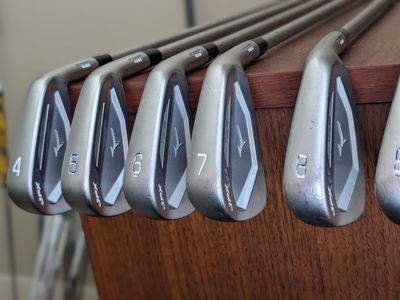Mizuno JPX 900 tour irons, 4-P,