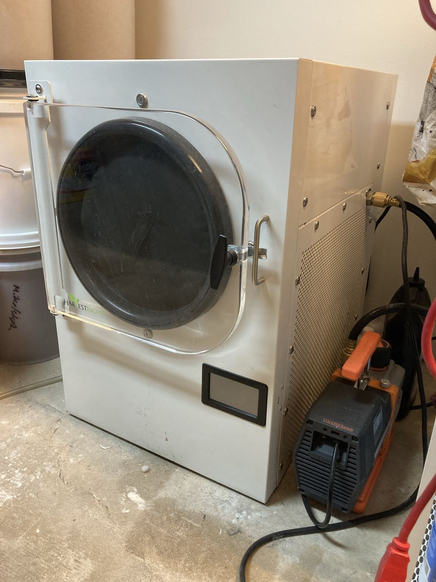 Older Model Harvest Right Freeze Dryer