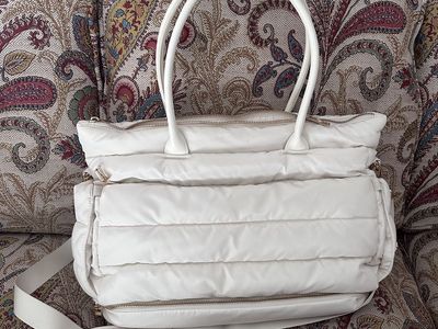 iPack Puffy Tote Cream Bag