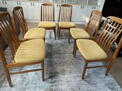 Set of 6 Benny Linden Teak High Back Danish Modern Dining Chairs