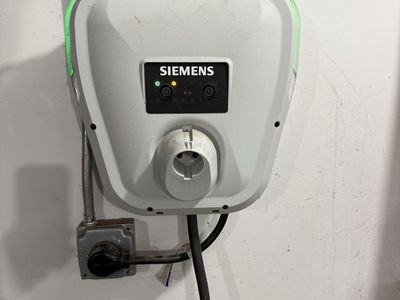 Siemens Versicharge EV Charger