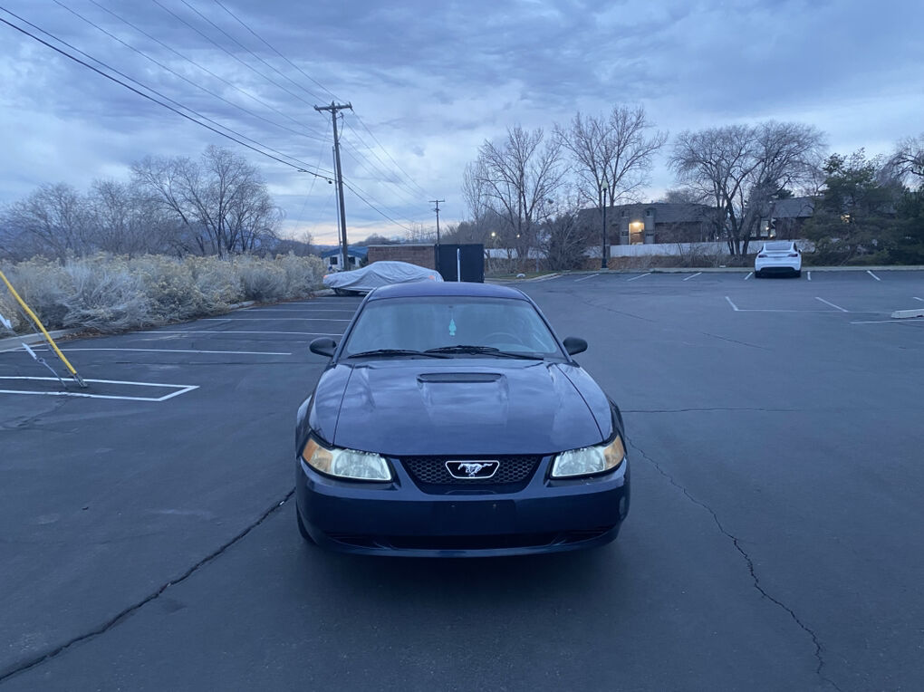 2002 Ford Mustang Base