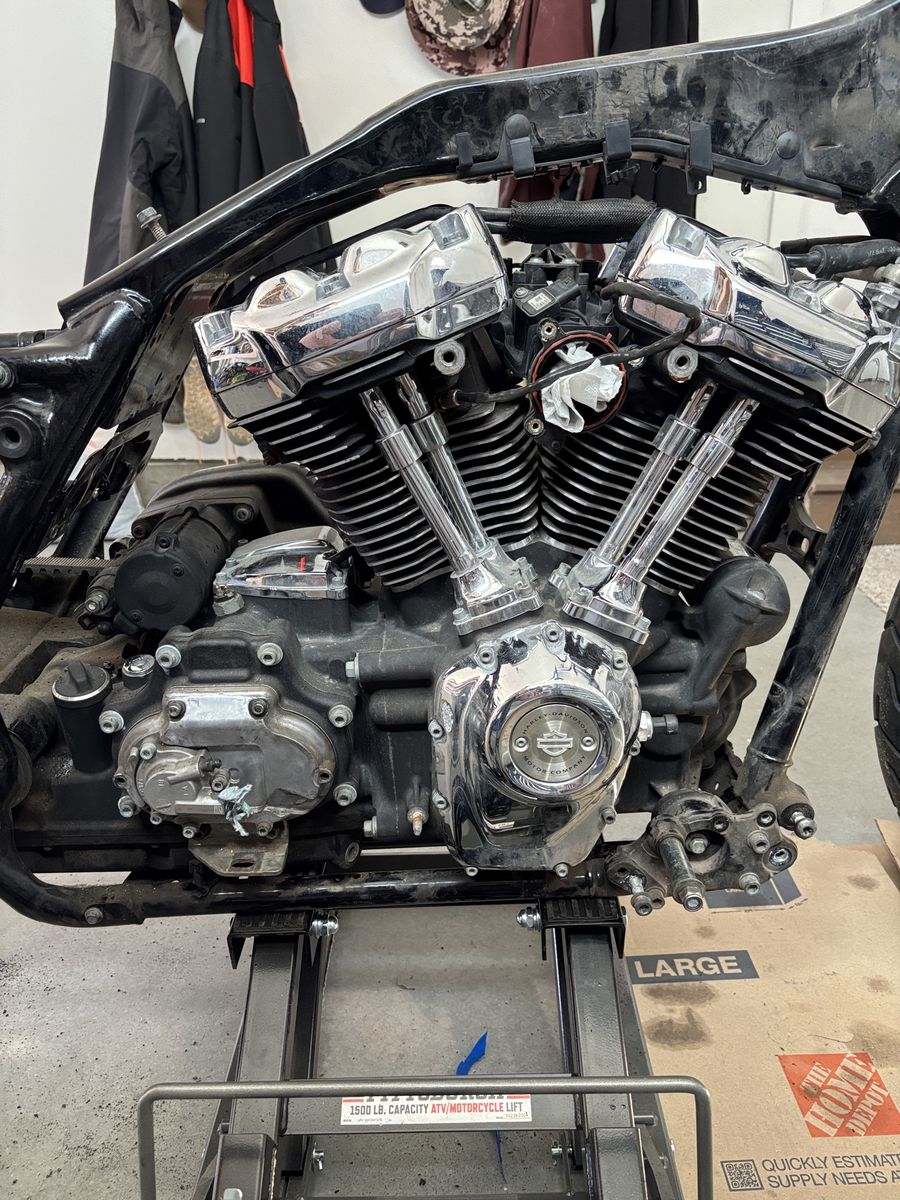 Harley Davidson M8 Complete Drivetrain - 107 Motor, 6-Speed Transmission & Primary