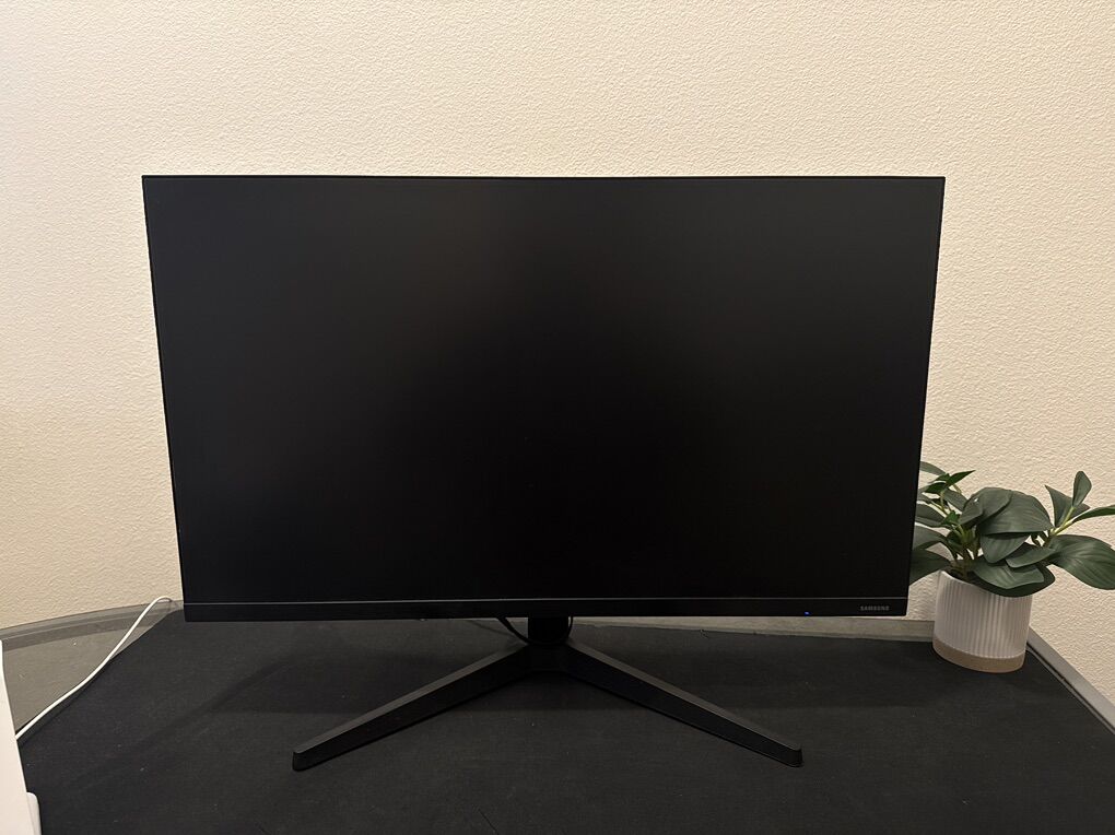 Samsung 27” Monitor – Model F27T350FHN