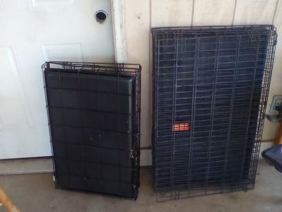 Used Black Metal Wire Dog Crate Pet Kennel with Tray - Multiple Sizes Available