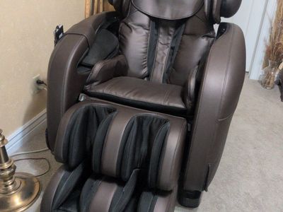 Infinity IT-8500 ZERO GRAVITY Full Body Massage Chair w/ Heat & 3D Massage - Brown