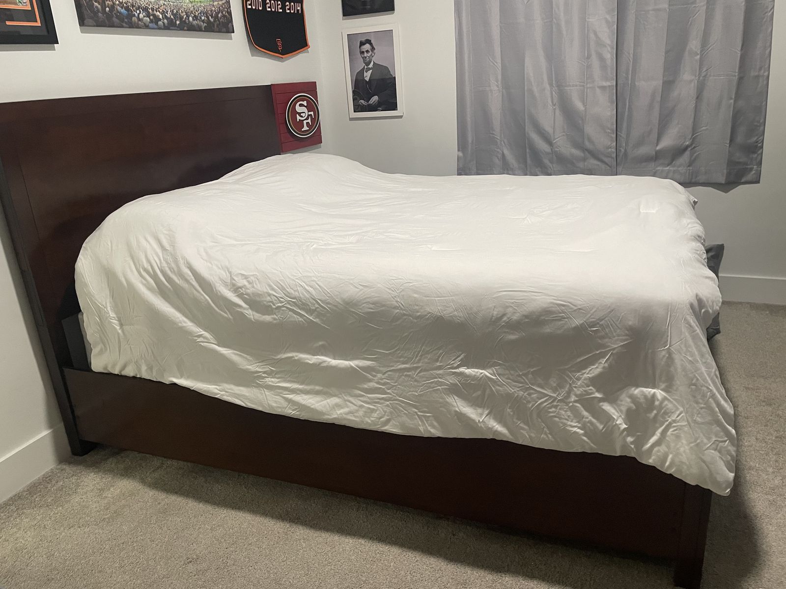 Queen Bedroom Set w/ Storage Bed, Dresser & Nightstand